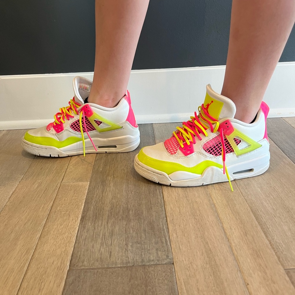 Nike Air Jordan Lemon Venom 4s-Youth 4